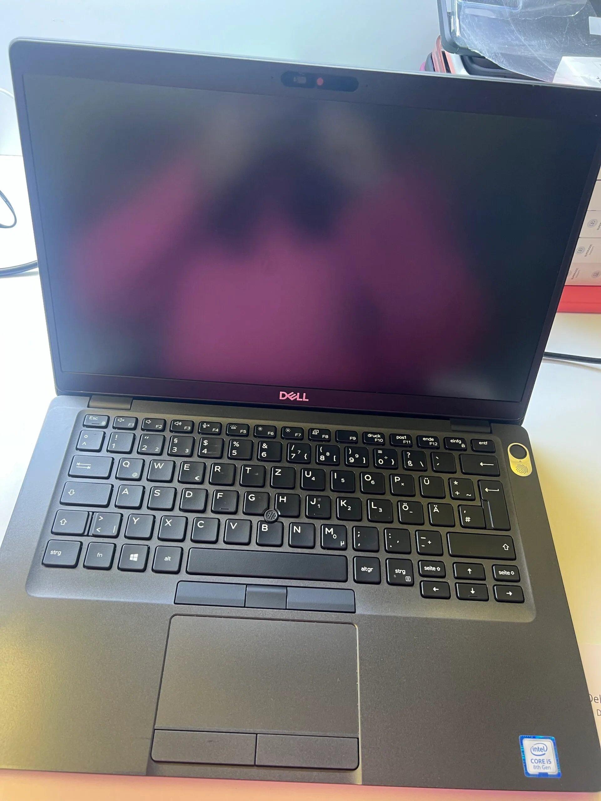 Dell Latitude 5400 2 Dell Latitude 5400 – Bild 2