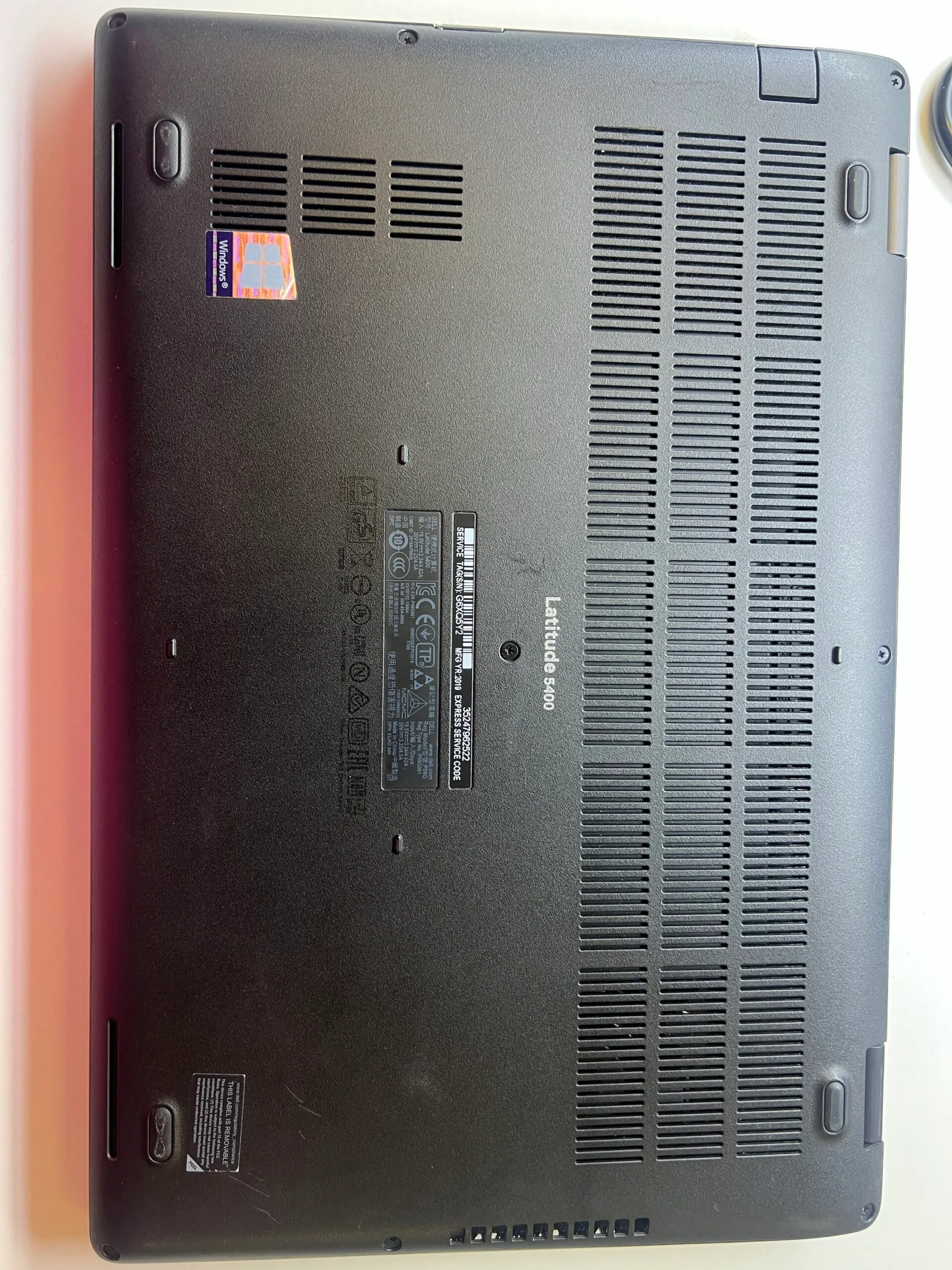 Dell Latitude 5400 4 Dell Latitude 5400 – Bild 4